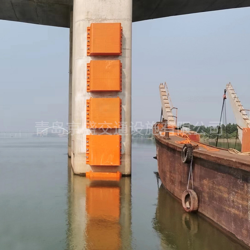 撫吉高速贛江大橋防撞設(shè)施