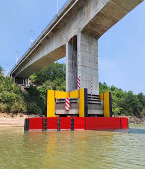 自浮式橋梁防撞設(shè)施